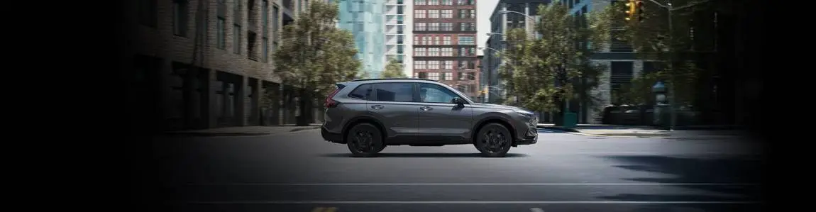 א CR-V אויף א שטאט גאס.